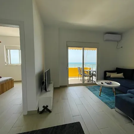 Blue And Salmon Durrës