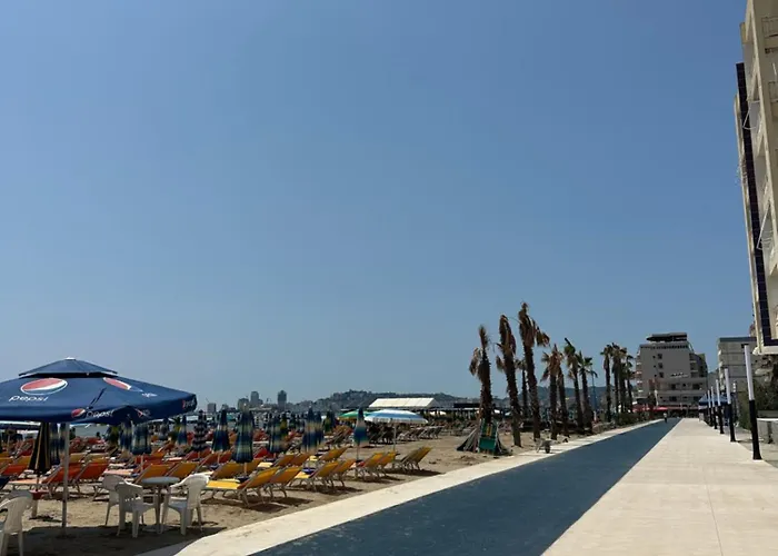 Blue And Salmon Durrës